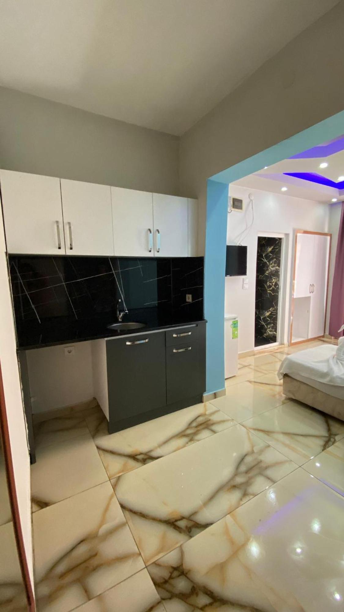 Maldives Apart Otel อลันยา ภายนอก รูปภาพ