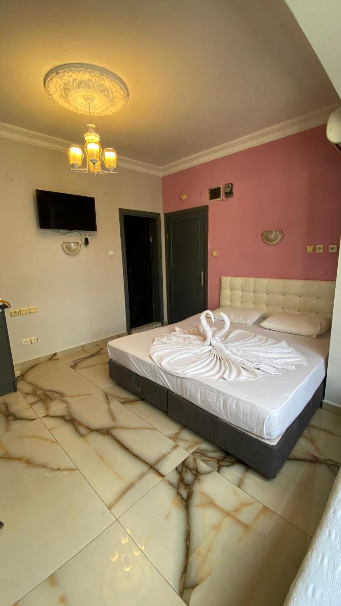 Maldives Apart Otel อลันยา ภายนอก รูปภาพ